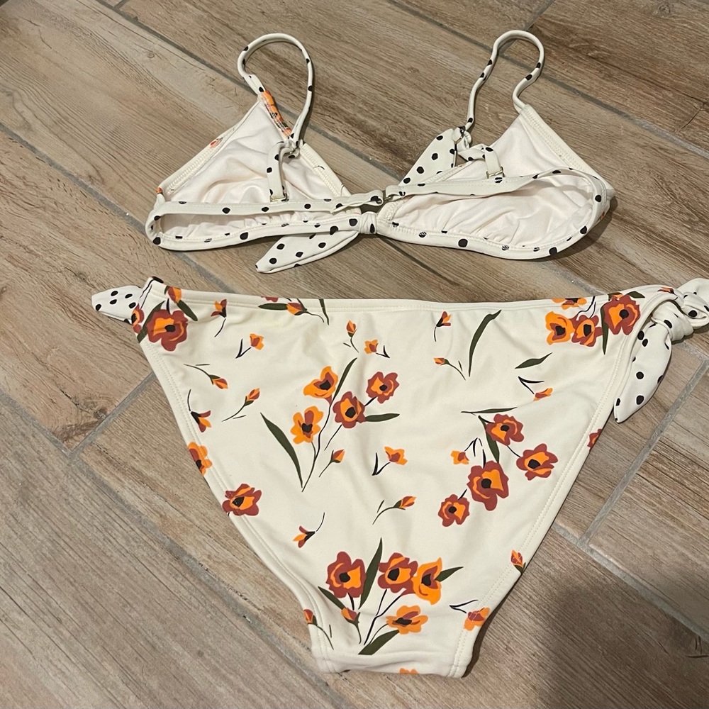 Bikini swim set - Picture 2 of 2